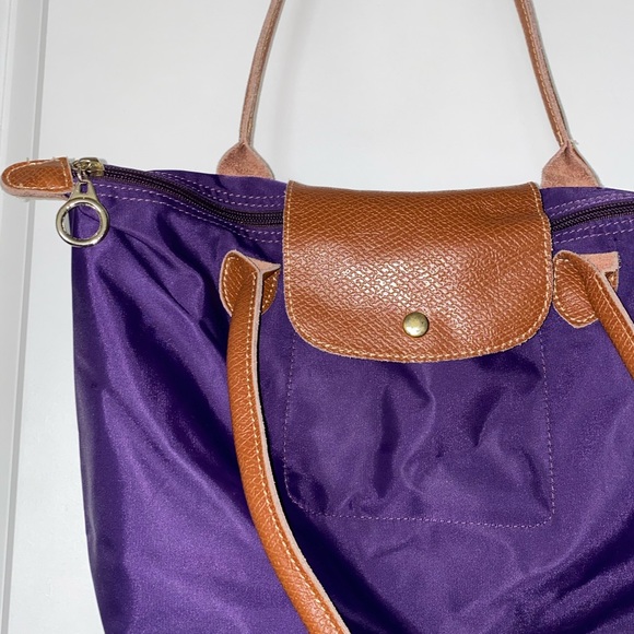 Shoulder Bag - Picture 4 of 7